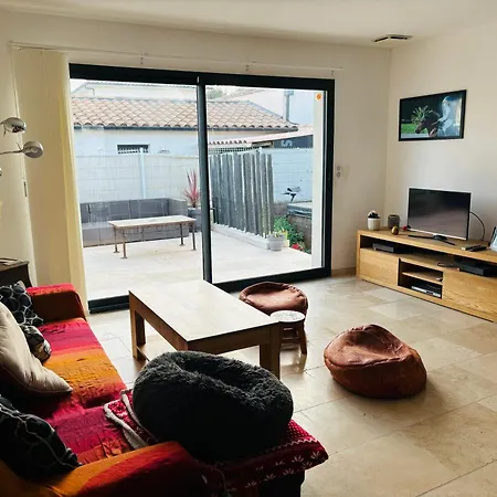 Avec Jacuzzi En Petite Camargue Villa Saint-Laurent-dʼAigouze