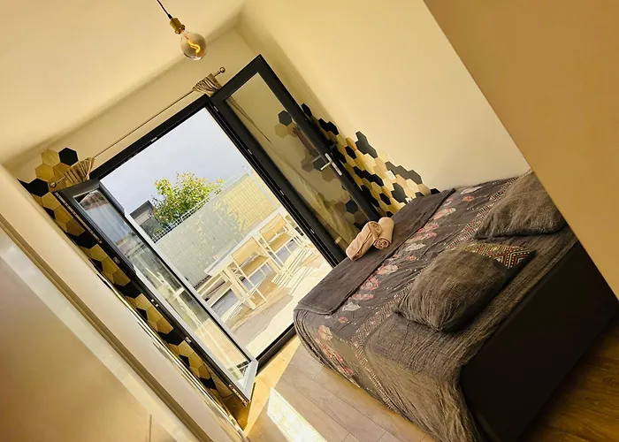 Avec Jacuzzi En Petite Camargue Villa